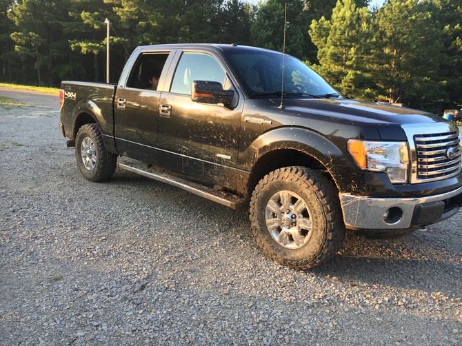 2012 Ford F150 XLT 4wd Super Crew Toyo Open Country M/T 295/70R18 (2599)