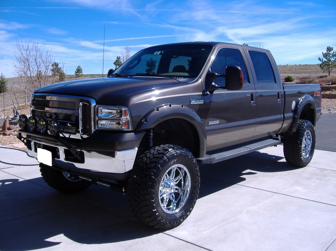 2007 Ford F250 Super Crew 4wd Toyo Open Country M/T 37/13.50R20 (798)