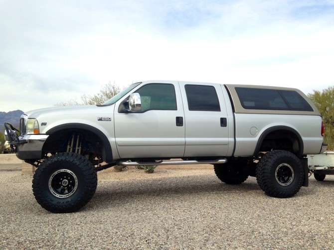 2002 Ford F250 Super Crew 4wd Lariat Toyo Open Country M/T 385/70R16 (506)