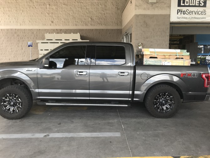 2017 Ford F150 4wd SuperCrew Toyo Open Country A/T II 305/55R20 (5395)